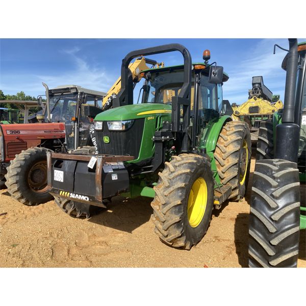 2021 JOHN DEERE 6105E Farm Tractor