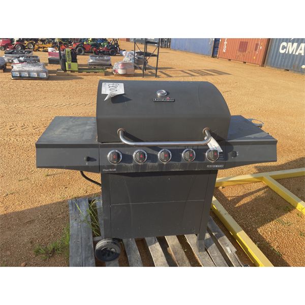 CHAR-BROIL GAS GRILL