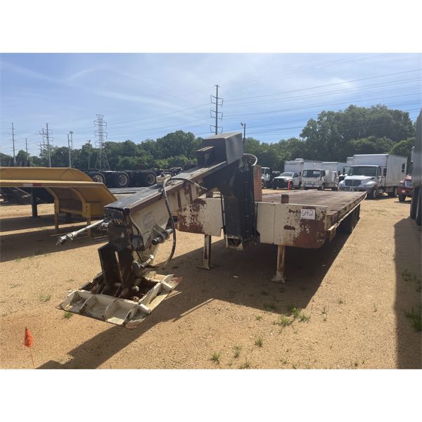 TRAIL KING 32TD TILT DECK Gooseneck Trailer