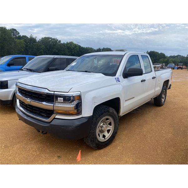 2017 CHEVROLET SILVERADO Pickup Truck