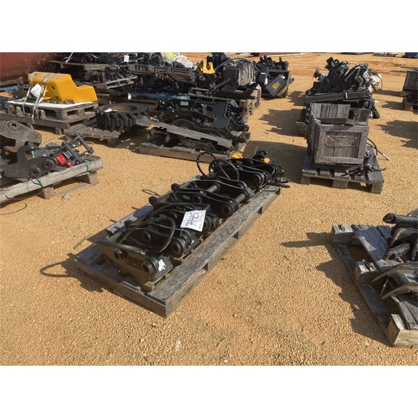 (7) QUICK CONNECT MOUNTS