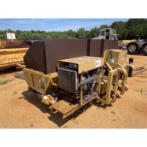 HTC 2000 ROAD WIDNER Loader Attachments