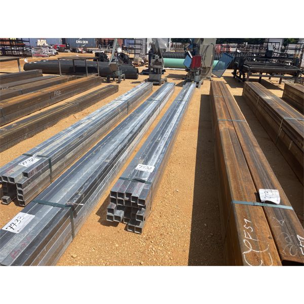 (25) 2-1/2" SQUARE TUBING