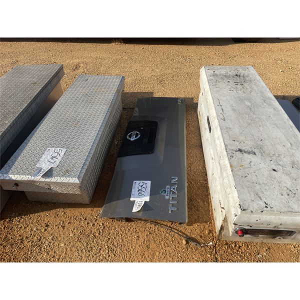 NISSAN TITAN TAILGATE