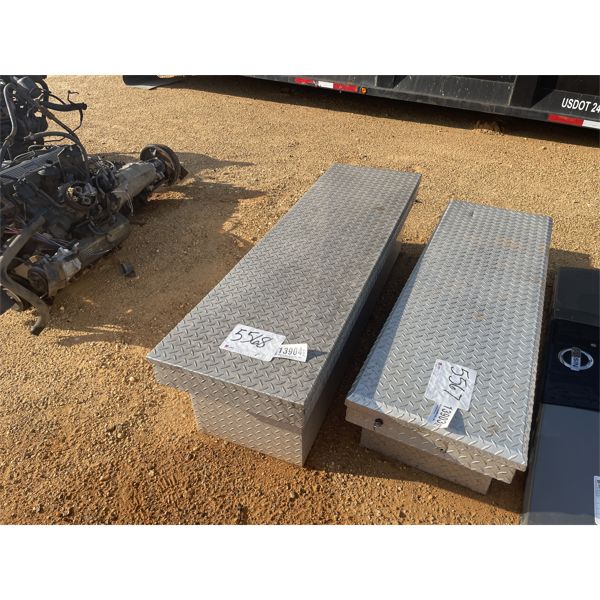 DIAMOND PLATE TOOLBOX