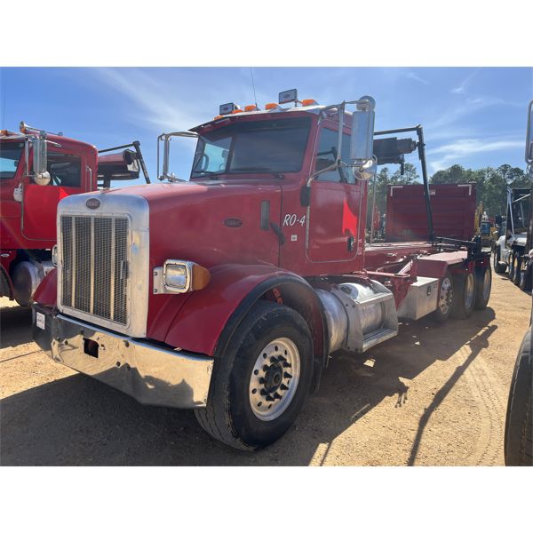 2007 PETERBILT 357 Roll Off Truck