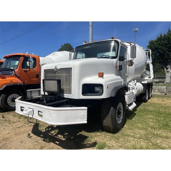 2005 INTERNATIONAL 5600i Concrete Mixer / Pump Truck