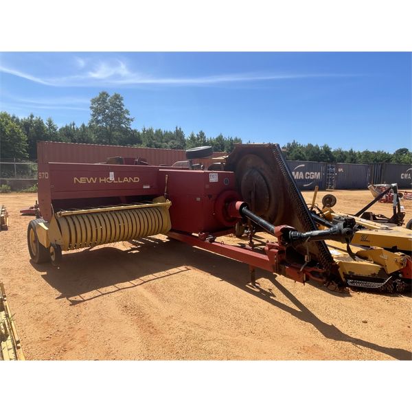 NEW HOLLAND 570 SQUARE BALER