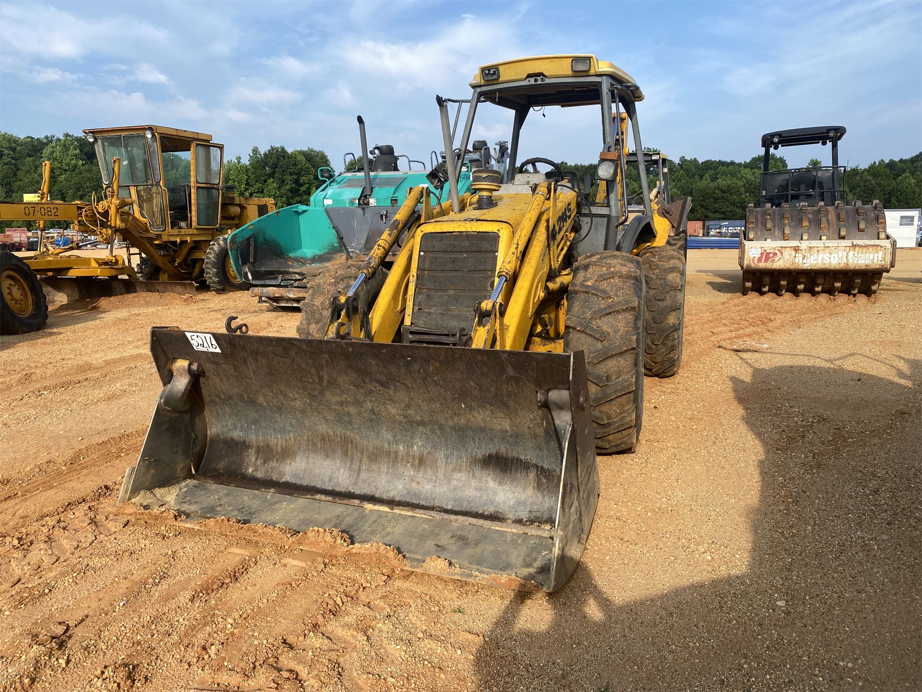 JCB 214S 2 Backhoe - J.M. Wood Auction Company, Inc.