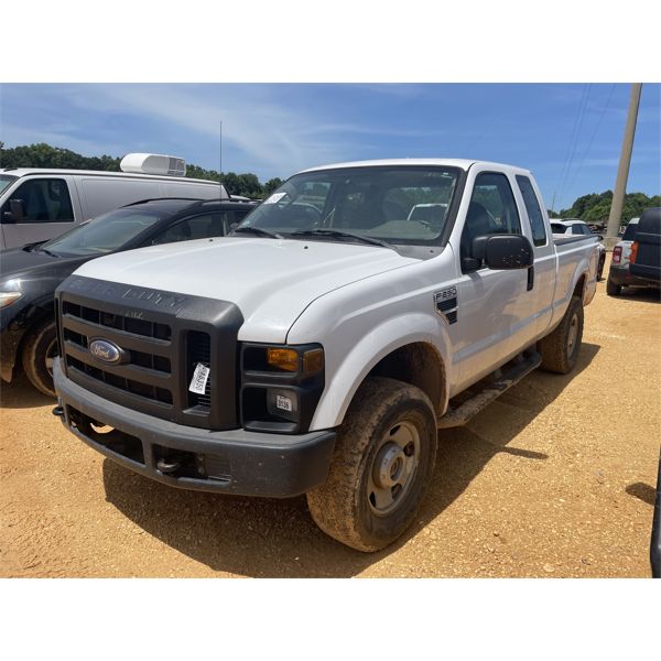 2008 FORD F250 XL Pickup Truck