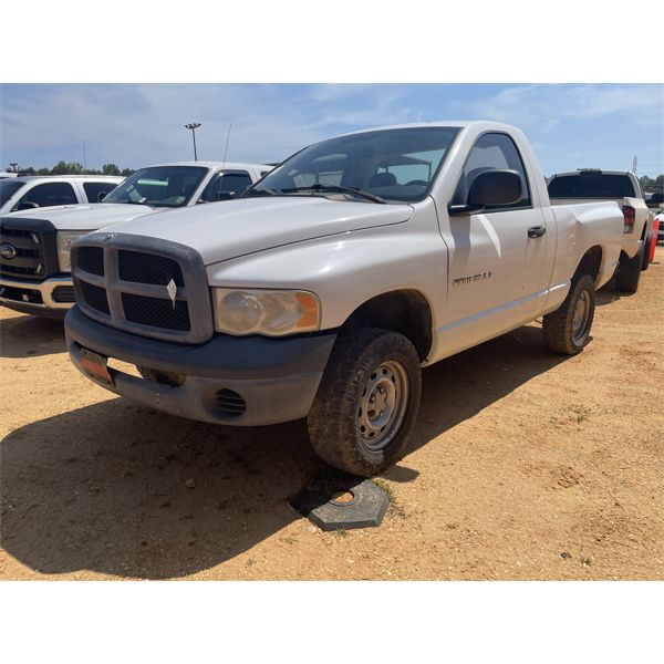 2005 DODGE RAM 1500 Pickup Truck
