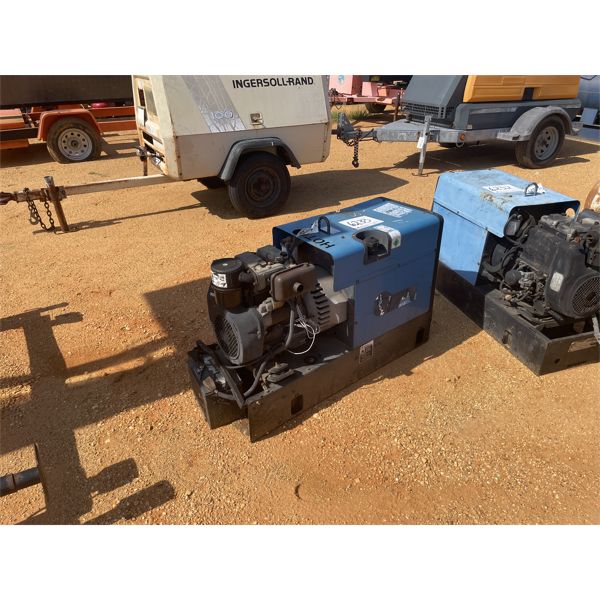 MILLER BOBCAT 225D WELDER