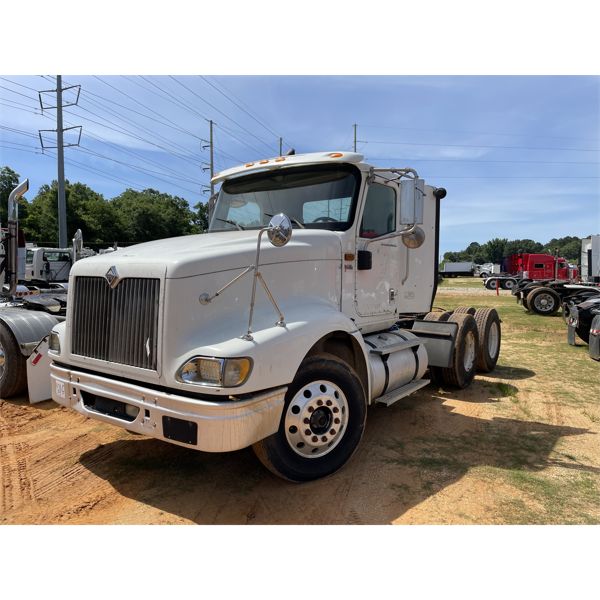 2007 INTERNATIONAL 9400i Day Cab Truck