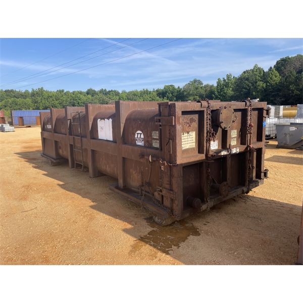ROLL OFF TRASH COMPACTOR