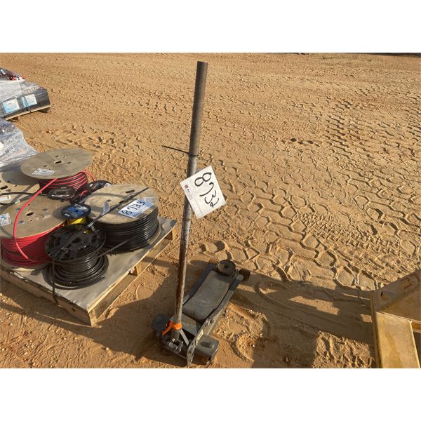 FLOOR JACK