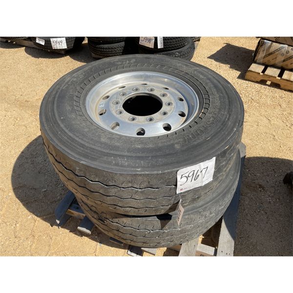 (2) 315/80R22.5 TIRES W/ RIMS