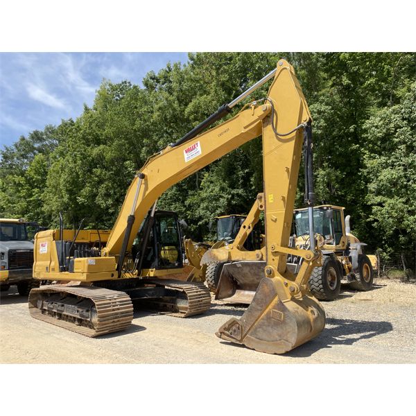 2022 CAT 320 GC Excavator