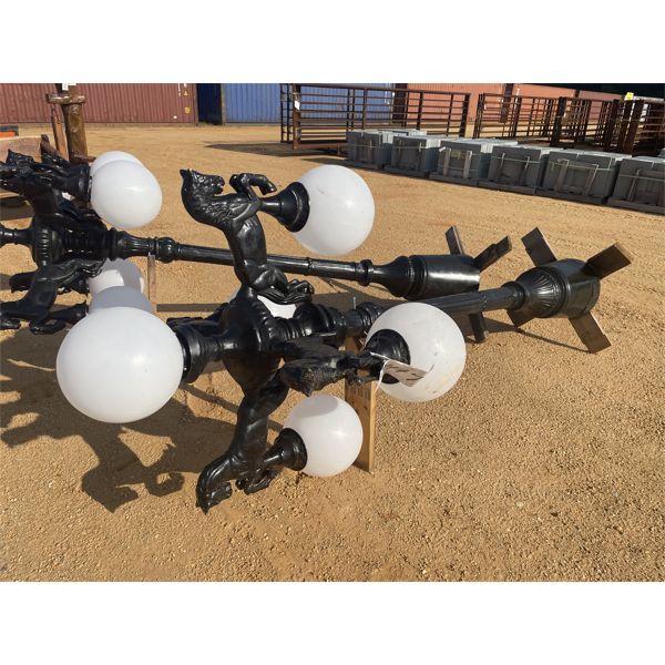 ALUM CAST 5 GLOBE LIGHT POST