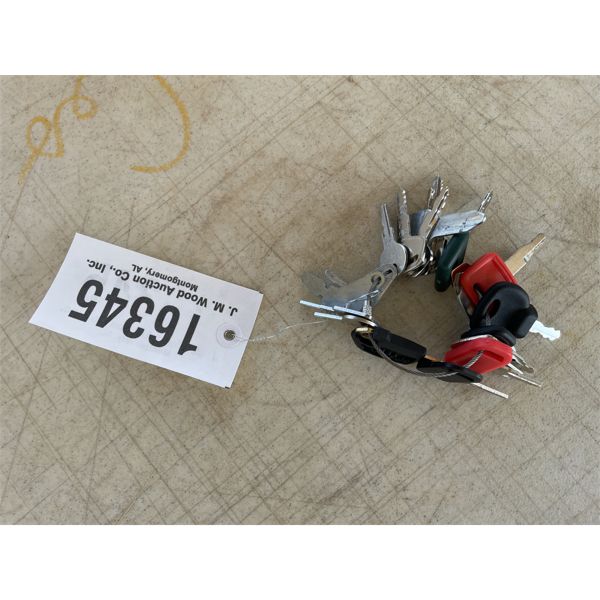 (24) KEY HEAVY EQUIPMENT SET