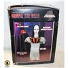 Image 1 : DONNA THE DEAD 2 1/2 FT TALL MOTION IN BOX