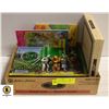 Image 1 : 70TH ANNIV. BOX SET WIZARD OF OZ W/WATCH, BOOKS,