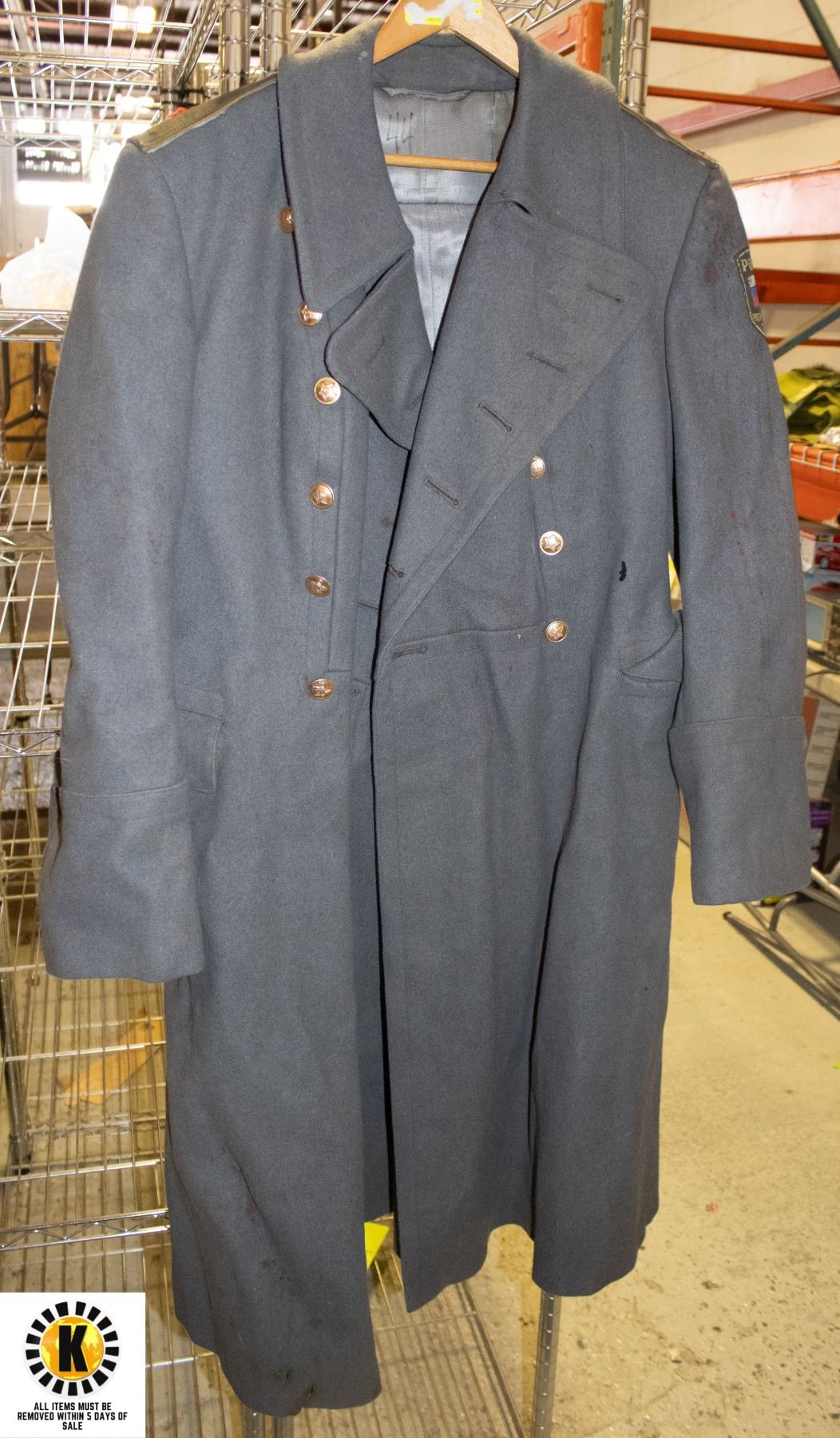 RESIDENT EVIL RETRIBUTION SCREEN WORN RUSSIAN
