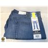 Image 1 : NEW CHAPS BLUE JEANS SLIM STRAIGHT 36 X 30