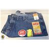 Image 1 : NEW WRANGLER 5 STAR JEANS REG FIT 44 X 30