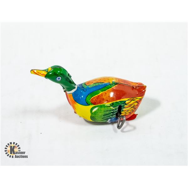 1950S TIN WIND UP DUCK TOY
