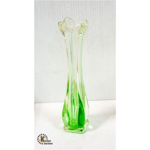 MID CENTURY MODERN MURANO ITALY ART GLASS VASE