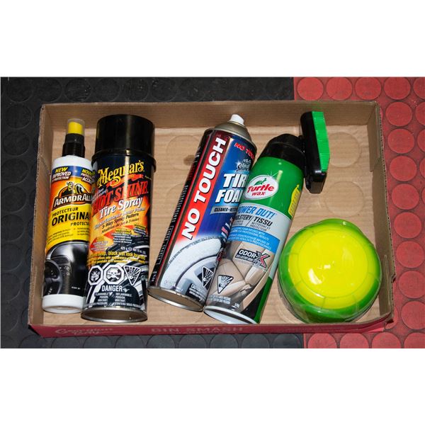 FLAT OF AUTOMOTIVE CLEANING PRODUCTS AND