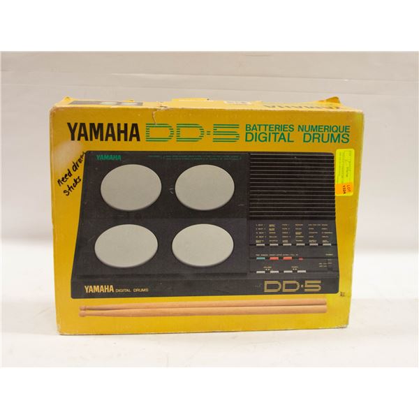 VINTAGE YAMAHA DD 5 DIGITAL DRUMS IN ORIGINAL