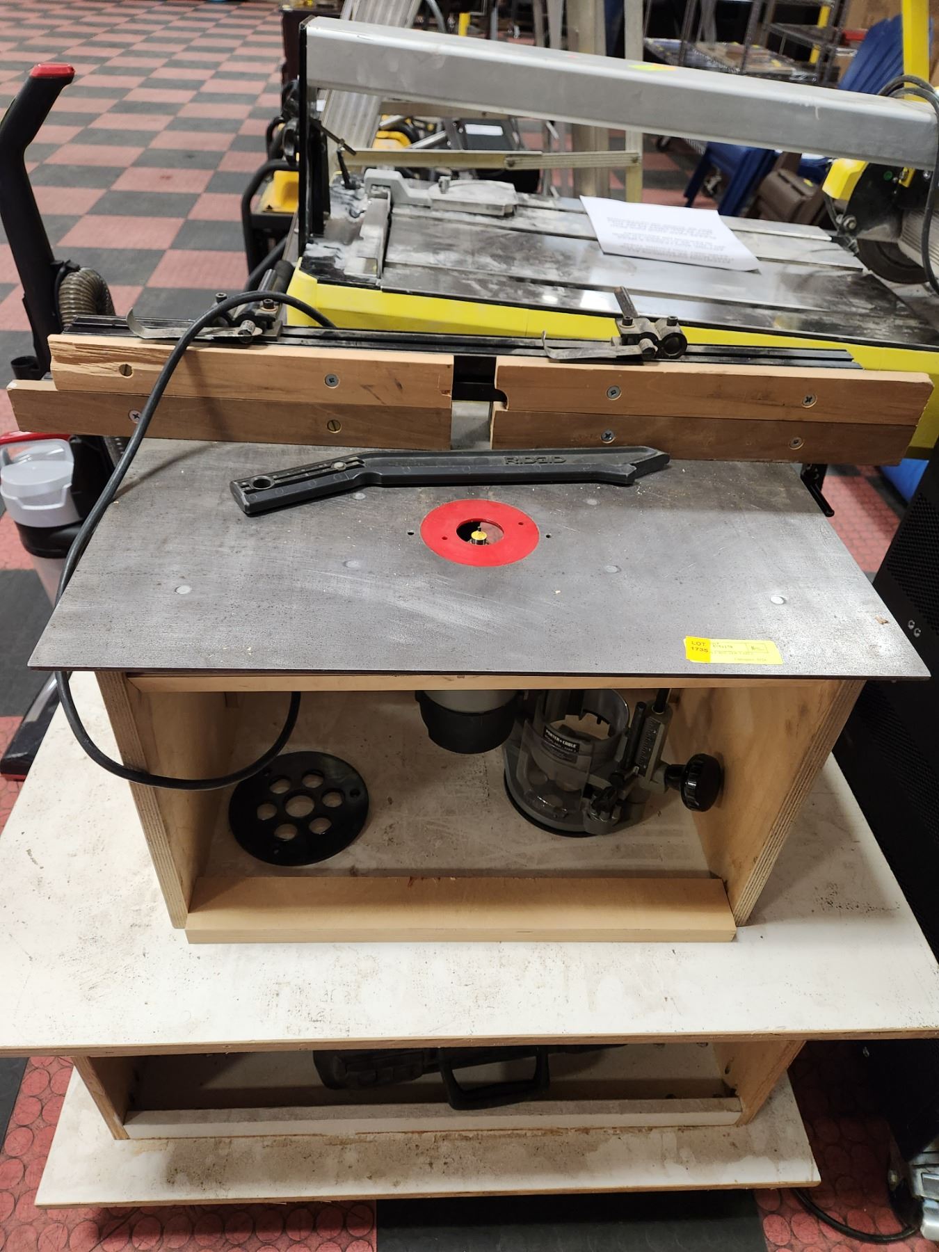 PORTABLE ROUTER TABLE