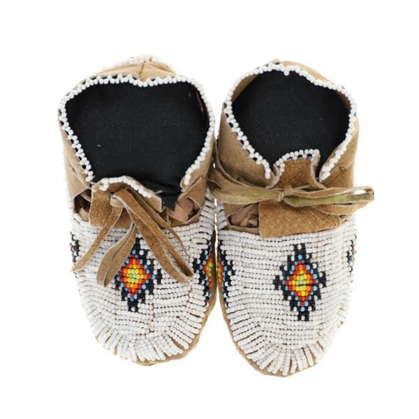 Sioux Beaded Hide Child's Moccasins