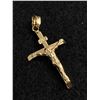 Image 2 : 10 kt Yellow Gold Crucifix Pendant.