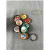 Image 2 : 18 Pieces Of Vintage Tins & Bottle Caps. Pepsi, Orange Crush, Hire & More