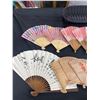 Image 2 : Large Lot of 18 Beautiful Vintage Hand Fans.