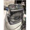 Image 1 : fan