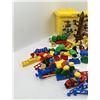 Image 2 : Vintage Duplo Legos