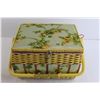 Image 7 : Vintage Full Sewing Box