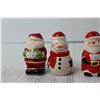 Image 3 : (4) Christmas Salt and Pepper Shakers