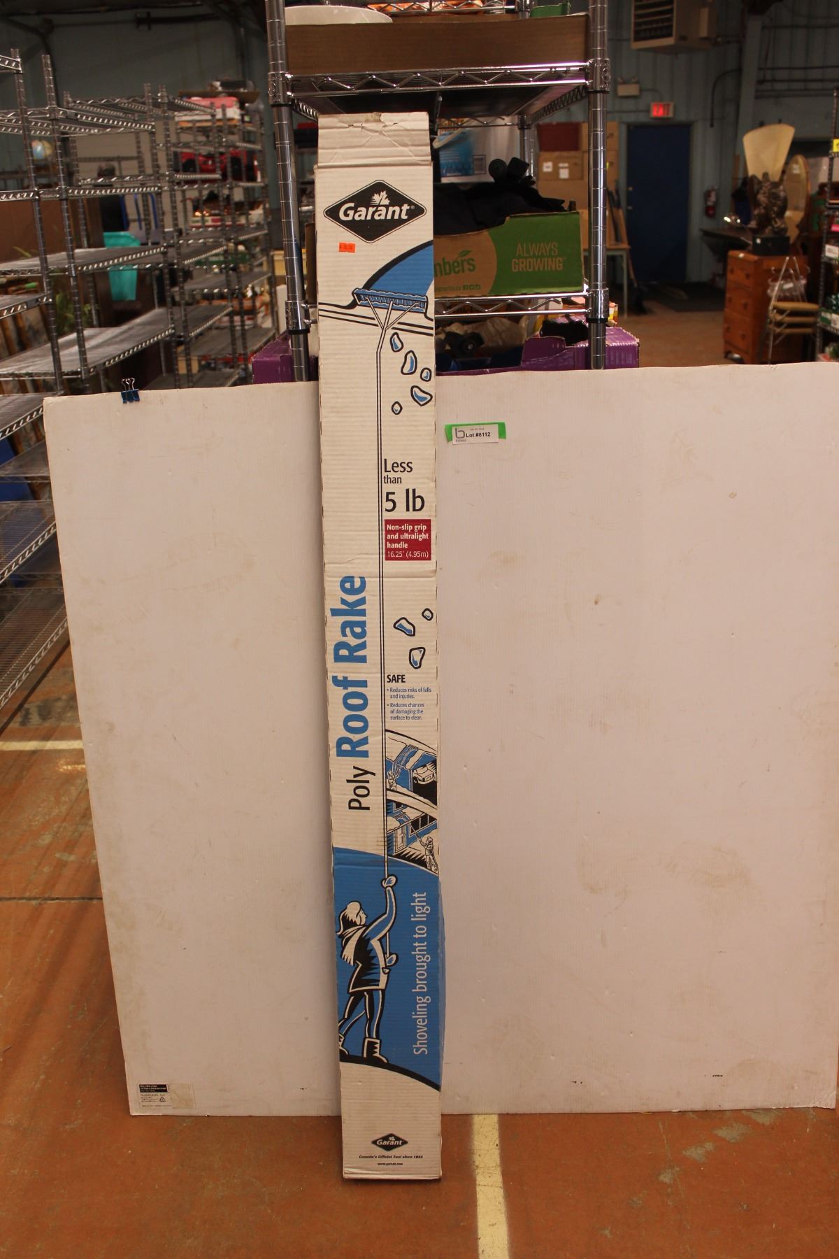 Poly Snow Rake *Poly Roof Extendable Snow Rake - Bodnarus Auctioneering