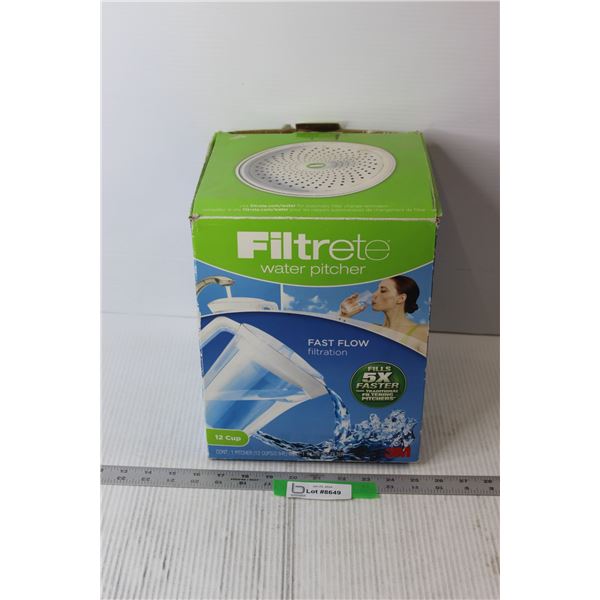 Filtrete Water Pitcher (NIB)