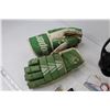 Image 3 : Cooper Hockey Gloves - Head Phones - Callaway Golf Balls - (6) Pocket Knives