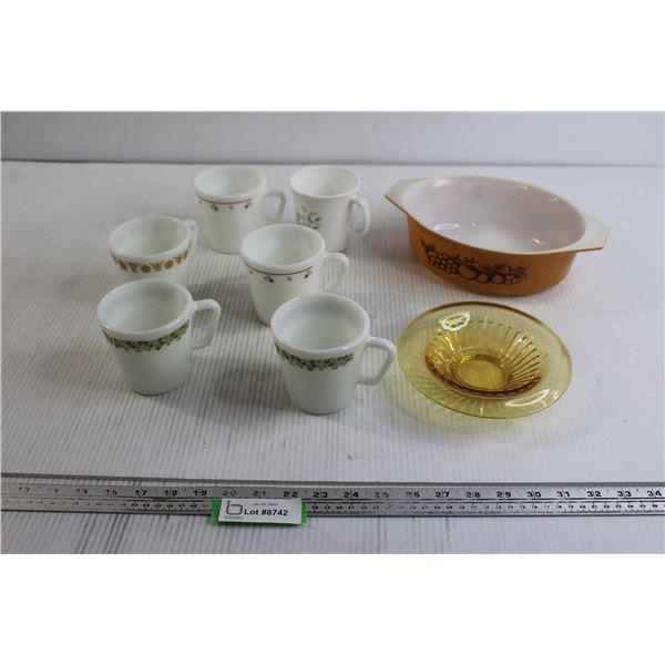 (6) Mugs, (2) Pieces Dishware