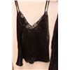 Image 4 : (3) Women's Lingerie/Sleepwear - Size Large