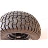 Image 5 : Carlisle Yard Trailer Tire - 15x6-6 - Turf Tire