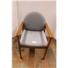 Image 4 : (2 x Bid Price) (2) Office Chairs