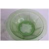 Image 3 : (5) Uranium Glass Master Berry Bowl w/ (4) Berry Bowls