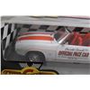 Image 2 : ERTL Collectibles American Muscle 1969 Camaro Indy Pace Car Die Cast - 1/18